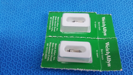 2 Pack - Welch Allyn 04700-U Replacement Lamp Bulb