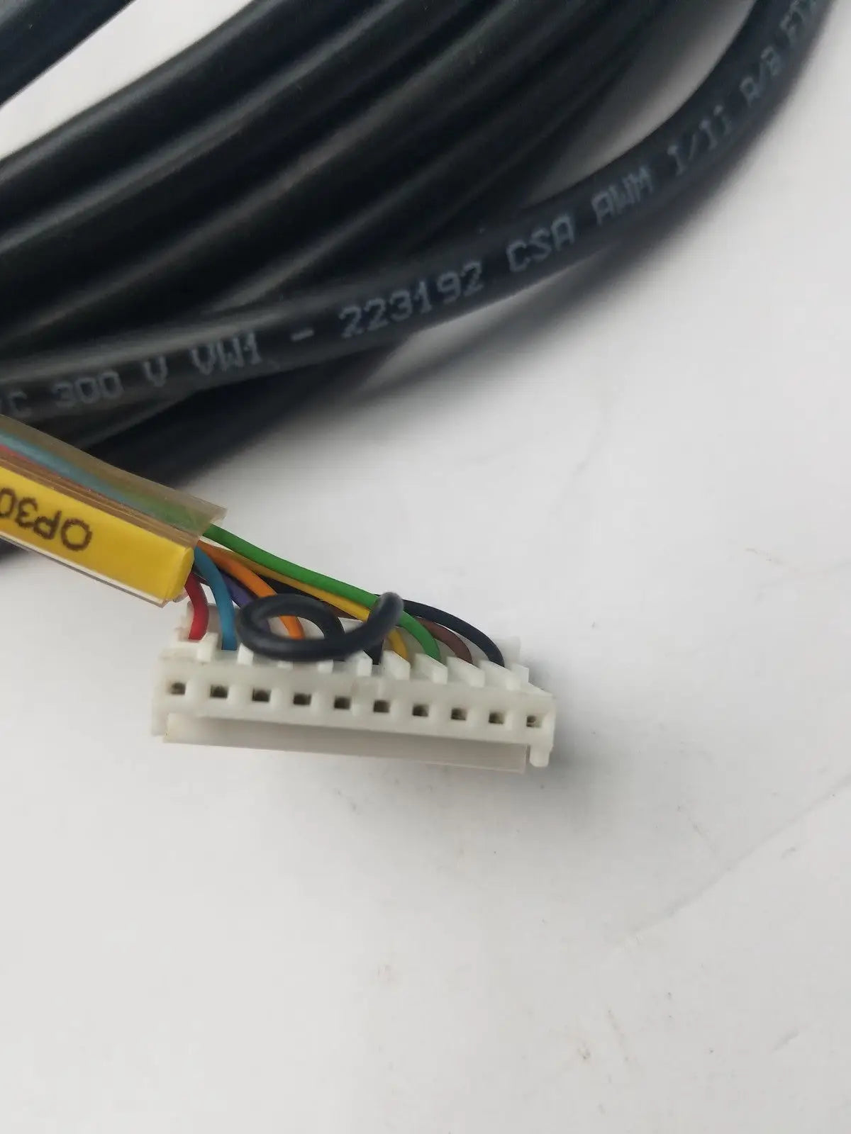 9 Pin Female Black Cable 5701933-73 Rev 014 to 10 Connector OP30:311
