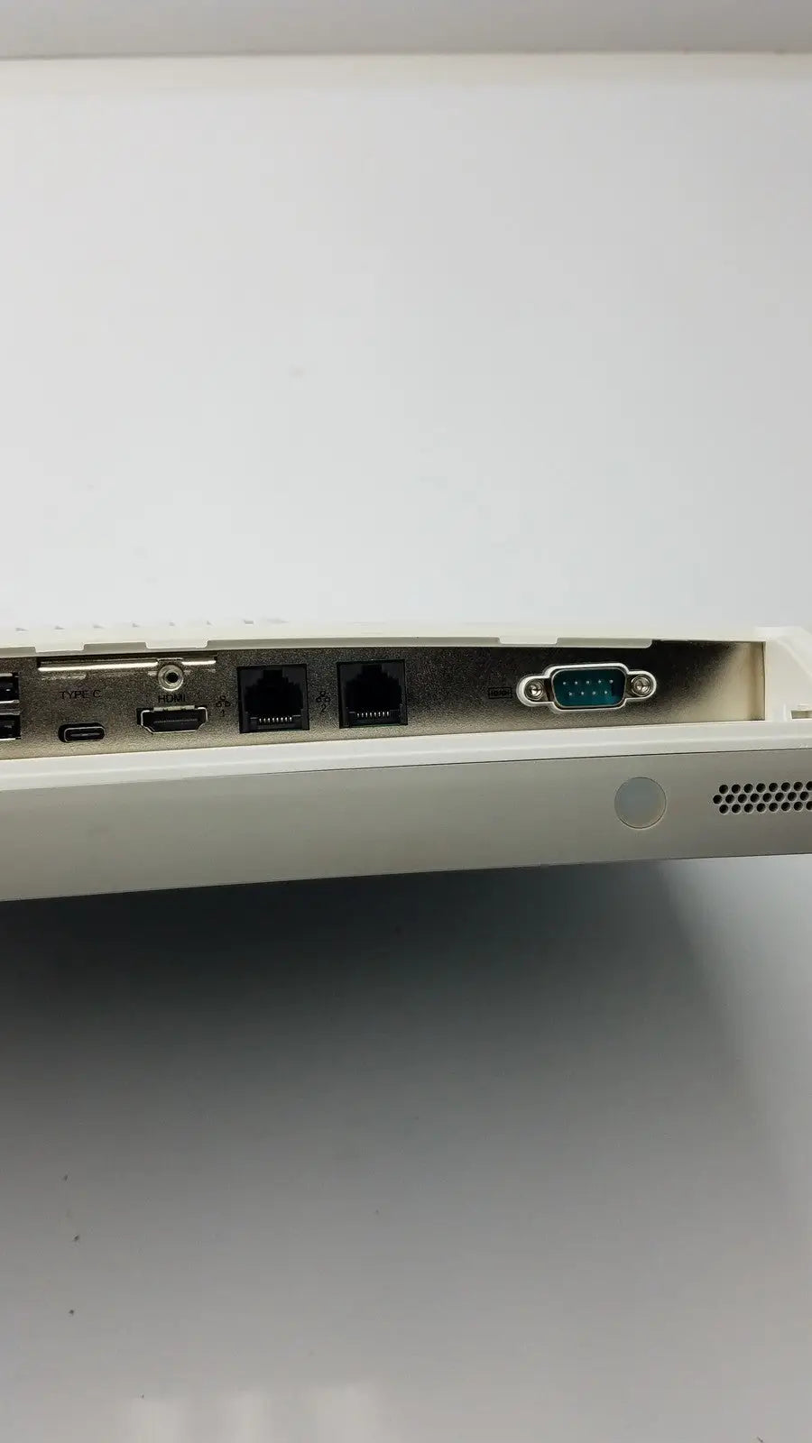 Advantech POC-615-11 LCD Display Computer - Medical Panel PC