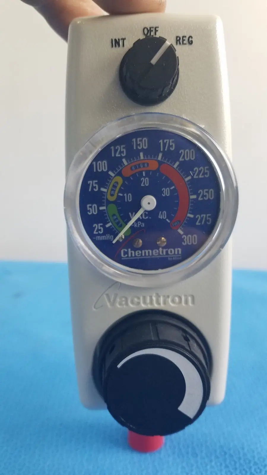 Allied Healthcare Vacutron 22-15-1106 Suction Regulator