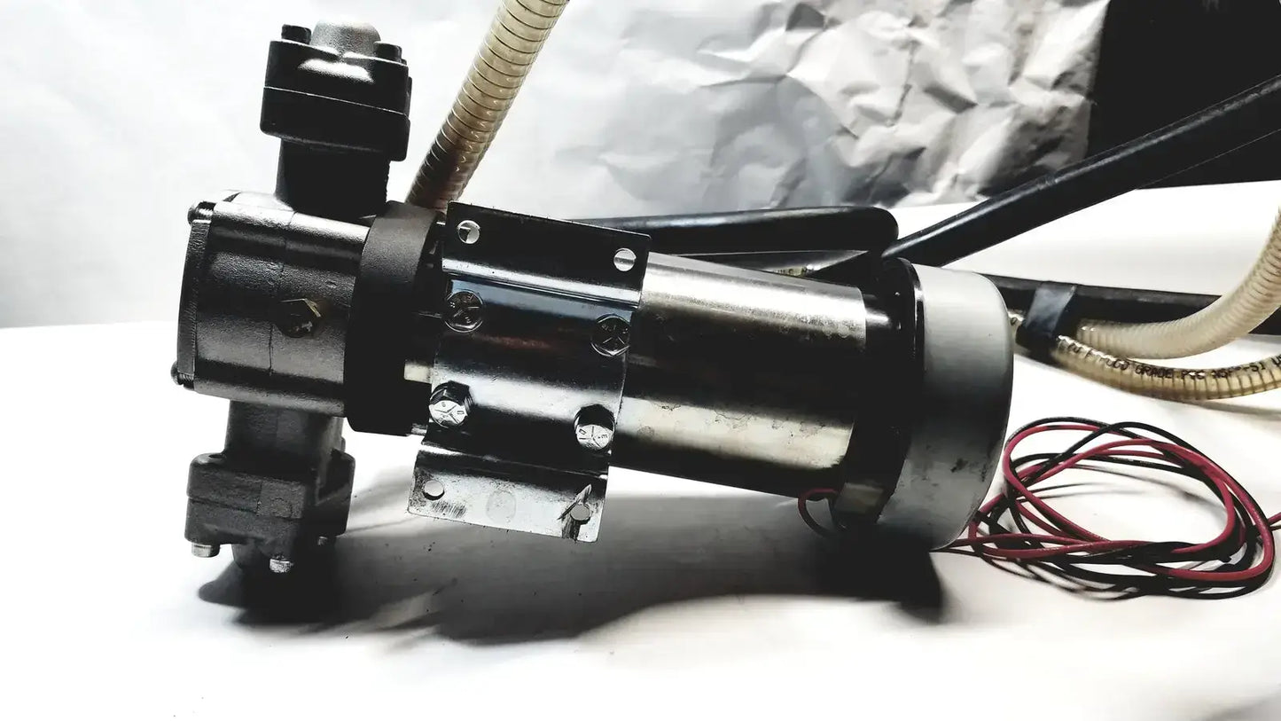 Ametek Floorcare and Special Motor B4CPM‑167 With Fat Pump IXP075 - Assembly