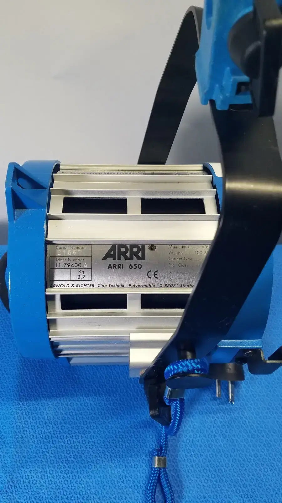 ARRI 650 Plus Tungsten Fresnel Light - 21567