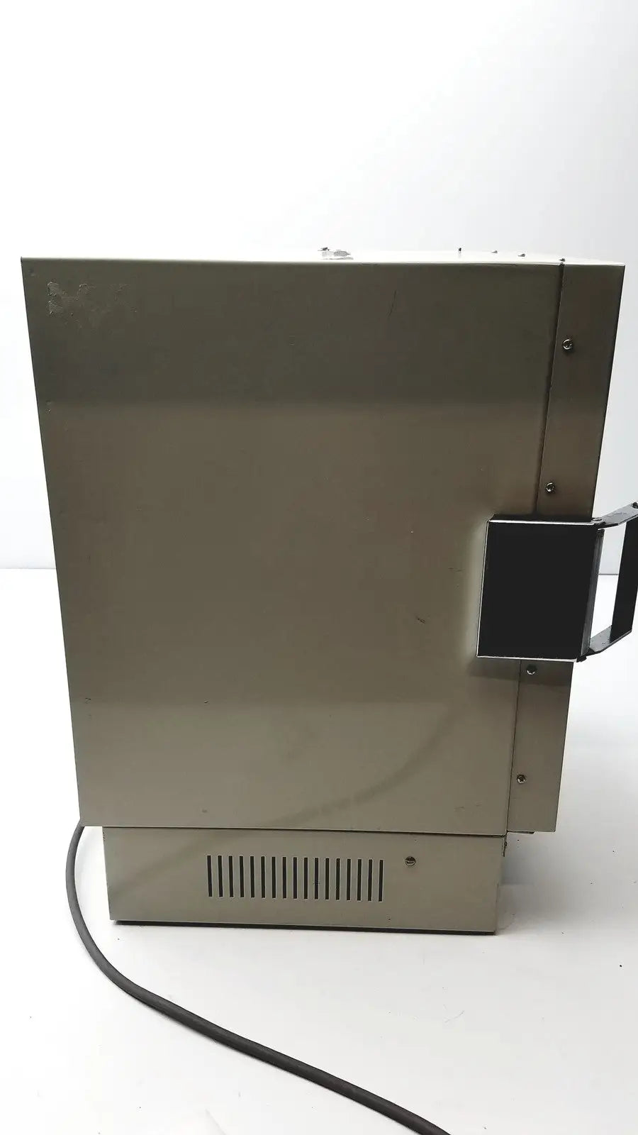 Blue M Electric Co. 100A Dry type Bacteriological Incubator Gravity Convection - Laboratory