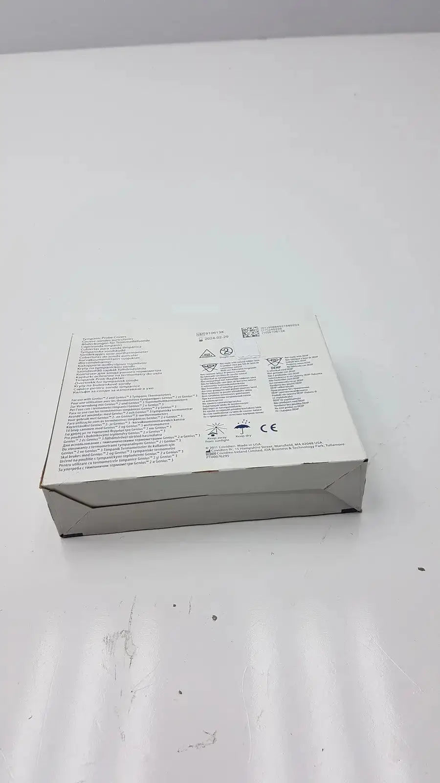 White rectangular cardboard box of cardinal health probe covers tympanic health genius model 303030 with printed text and symbols