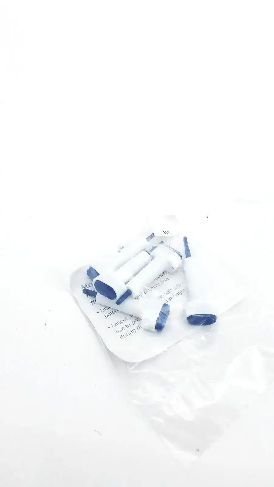 CoaguChek Lancets Supports infection control and safety