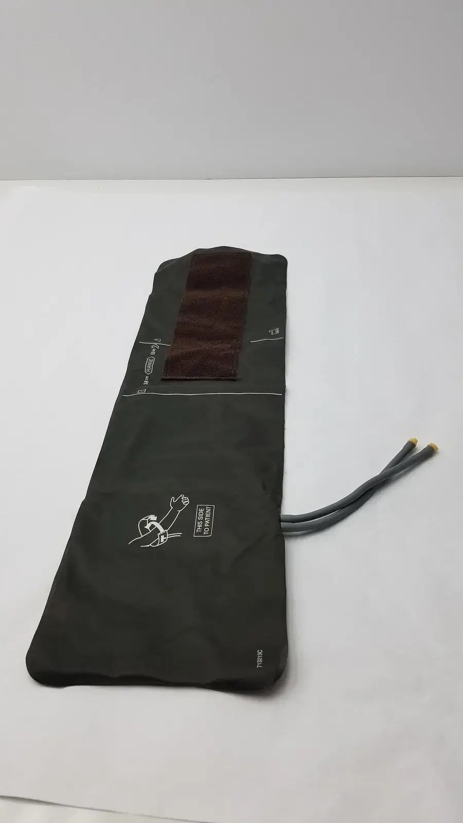 Critikon Dura-Cuf REF 2205 Blood Pressure Cuff Thigh Size 38-50 cm