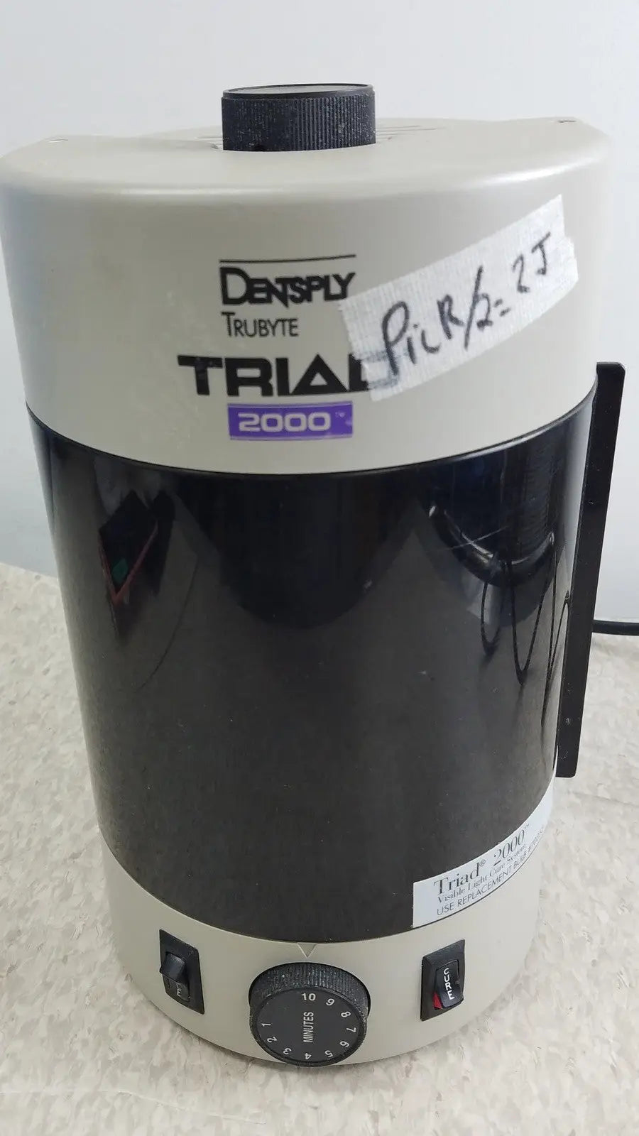 Dentsply Trubyte Triad 2000 Visible Light Cure System