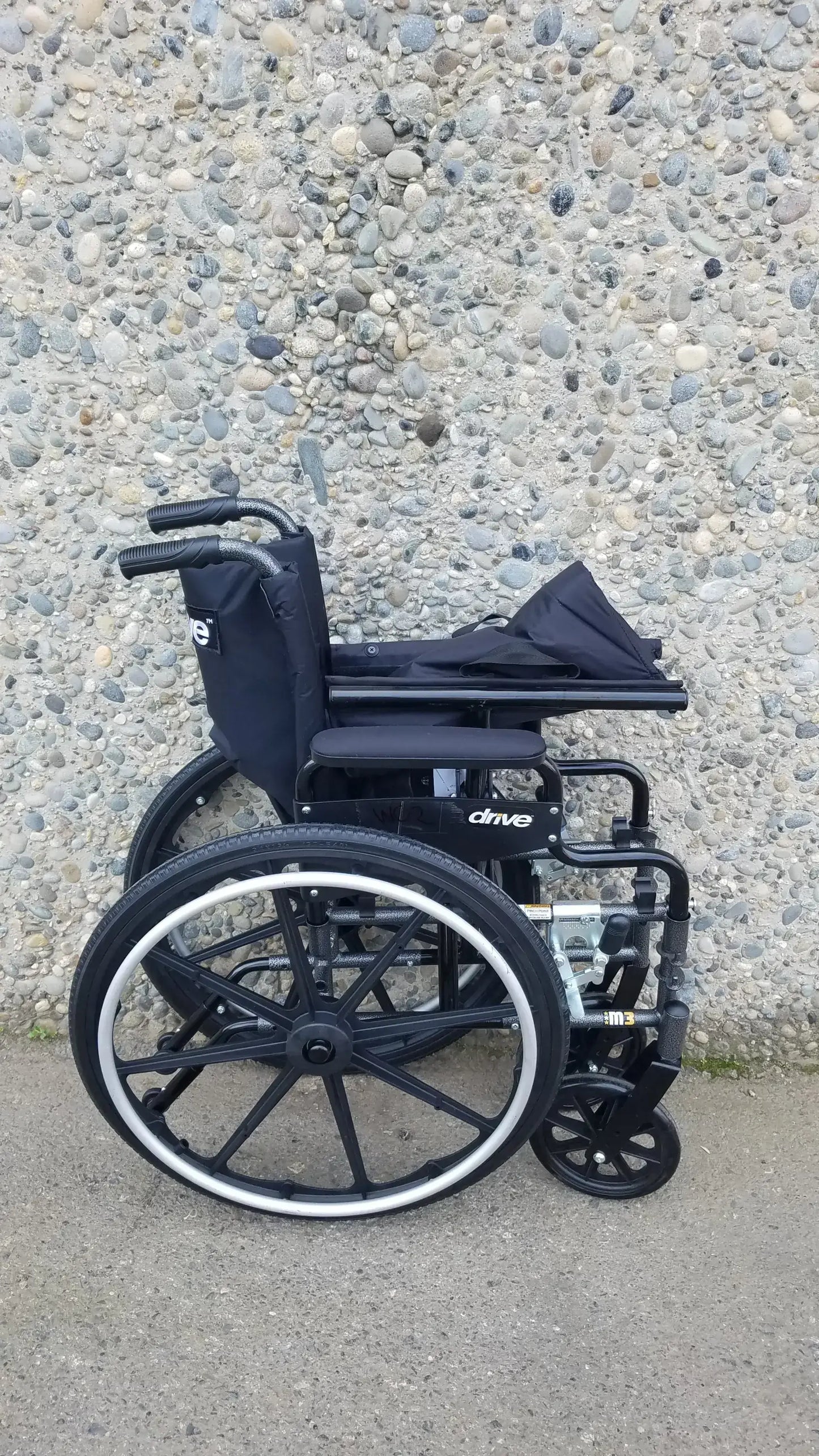 Drive Medical M3 Folding Manual Wheelchair