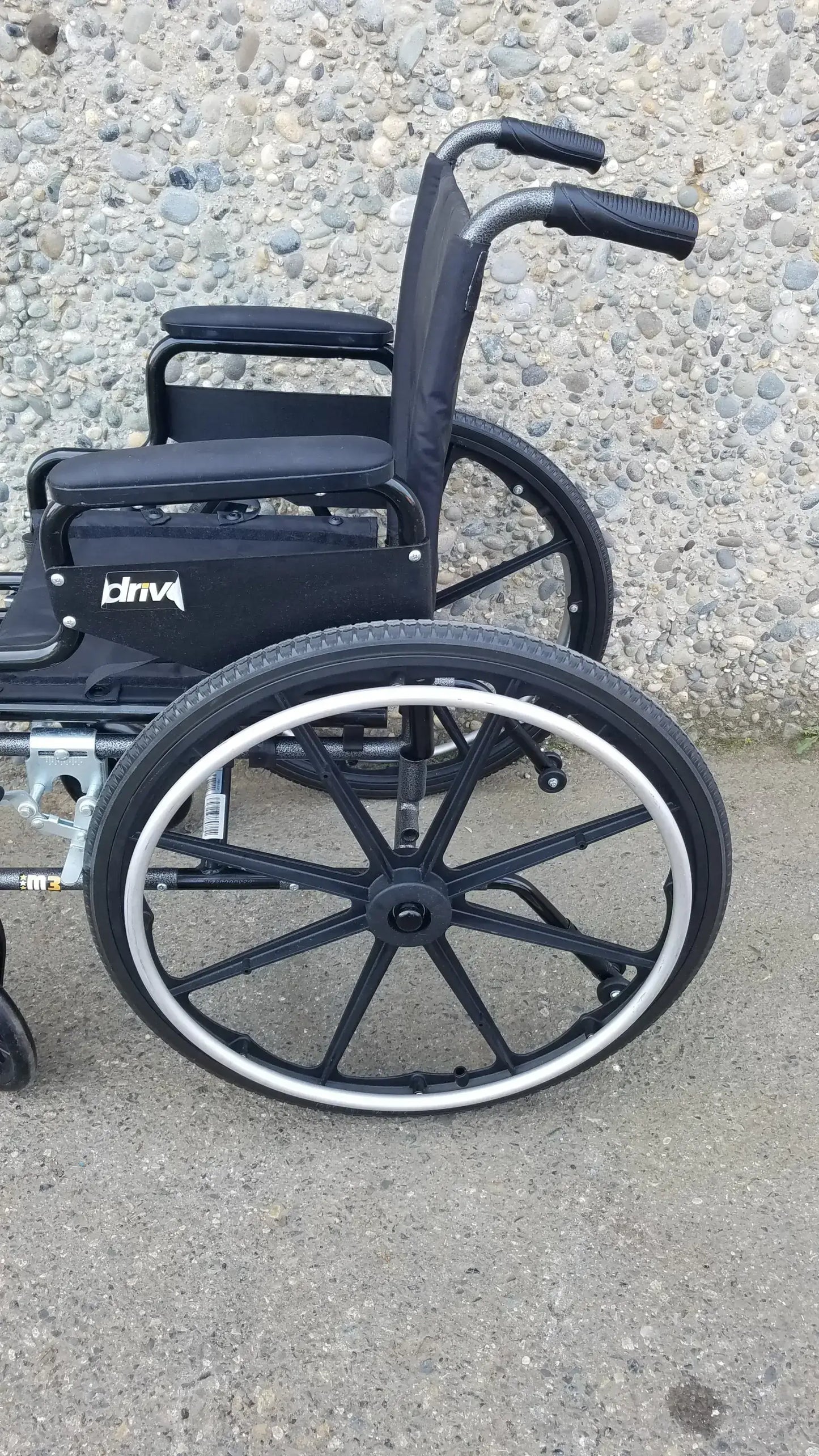Drive Medical M3 Sport Foldable Wheelchair – Manual Lightweight Design