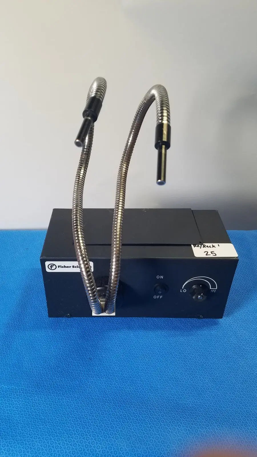 Fisher Scientific Dual Goose-Neck Fiber-Optic Illuminator - YJH-BYQ96055F