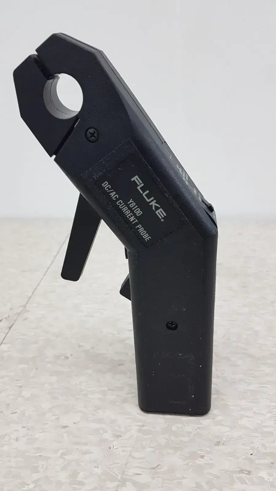 Fluke Y8100 DC/AC Current Probe - Clamp-On