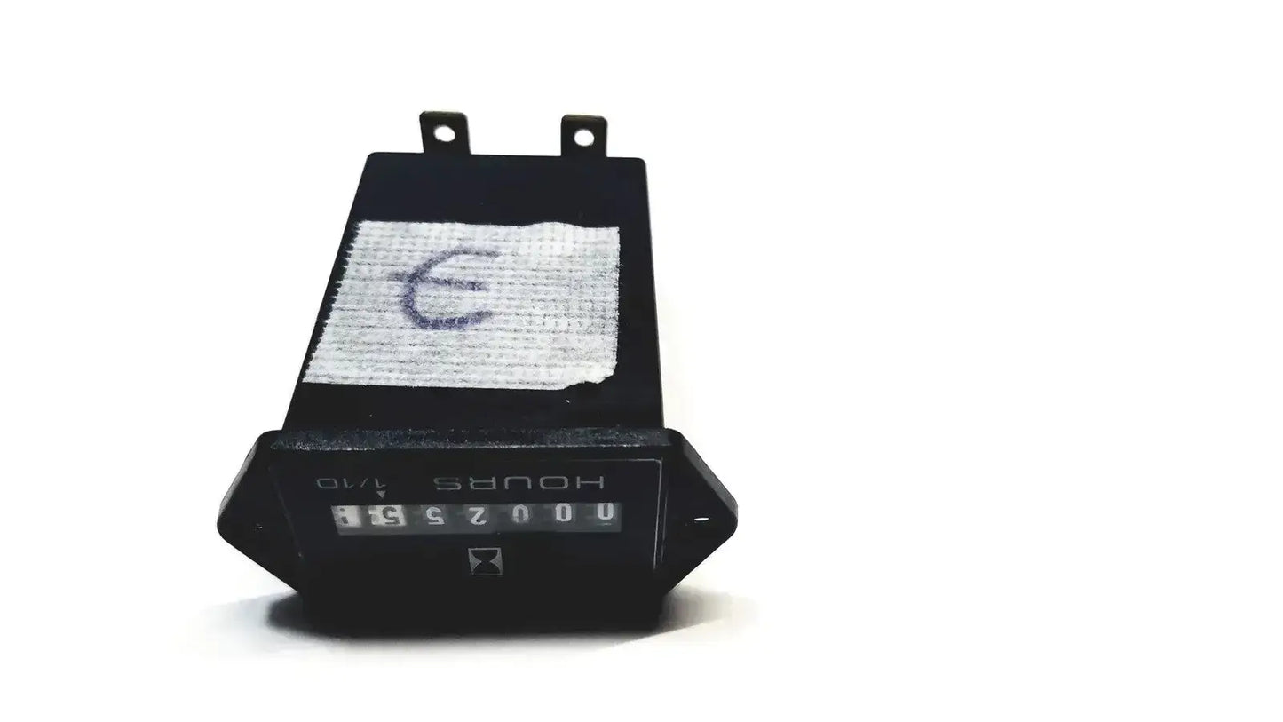 Hobbs 28001. 03 Amps Max Elapsed Time Indicator - Hour Meter