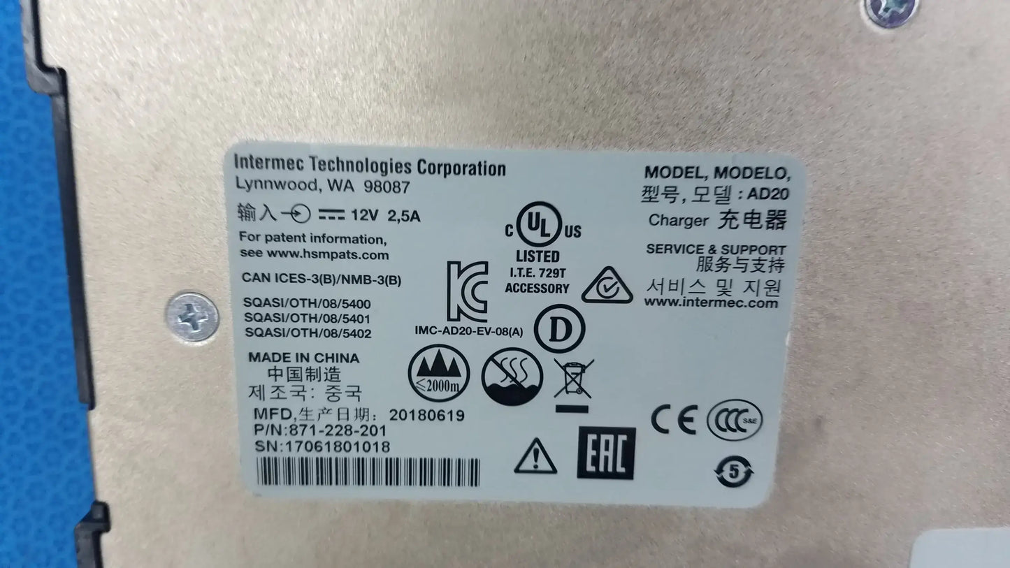Intermec CK3X Wireless Barcode Scanner With AD20 Charging Base and Omnihil AC/DC Adapter - Handheld
