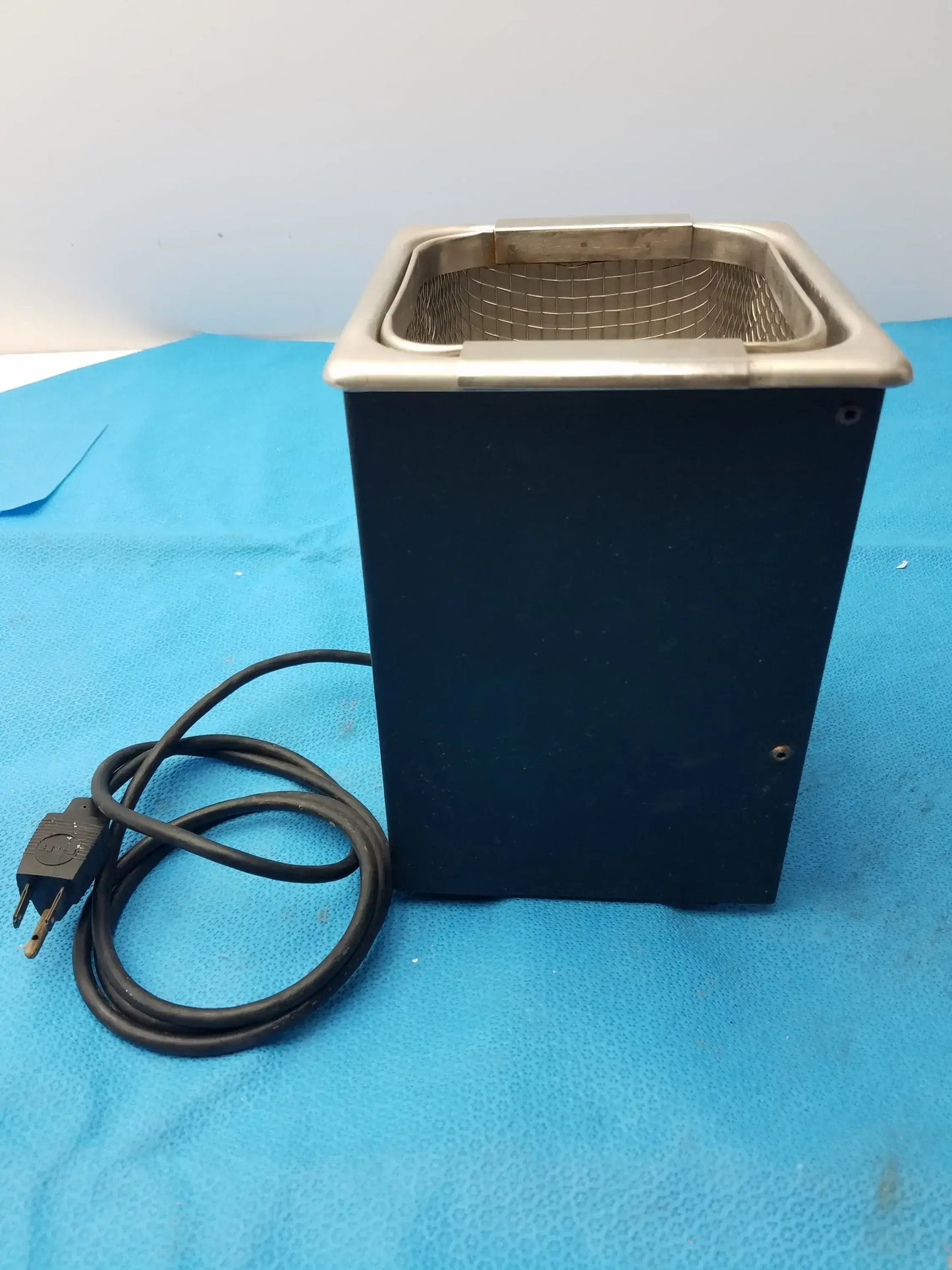 L&R T-9 Transistor/Ultrasonic - Ultrasonic Cleaner