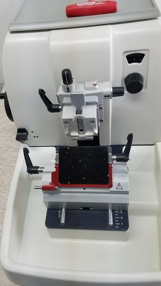 LEICA RM2235 Manual Rotary Microtome Histology Pathology Lab Tissue Sectioner