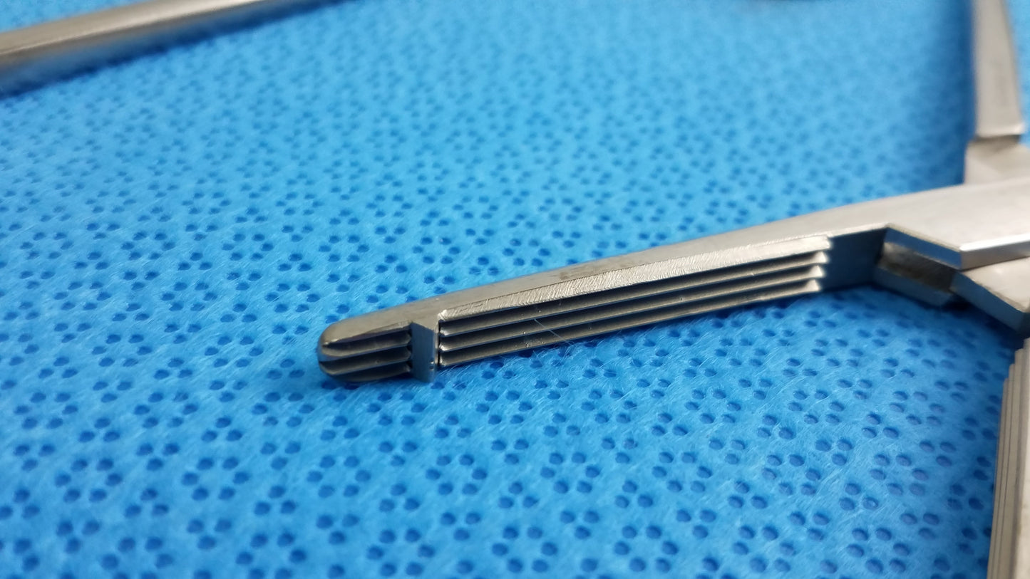 Lot of 2 Codman 30-5801 Straight Ballantine Hysterectomy Forceps