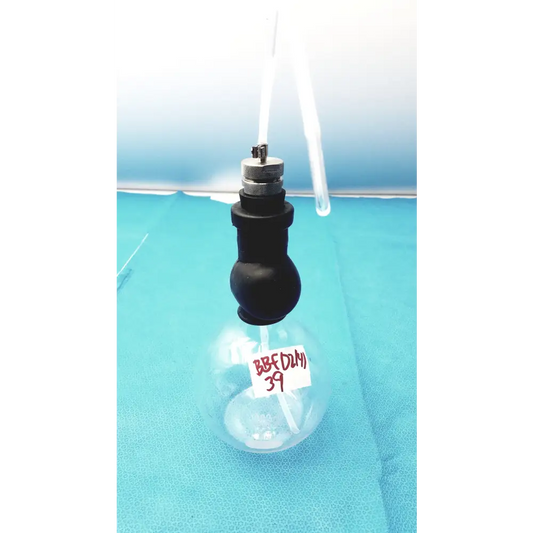 PYREX GUTH Glass 1000ml Sampling Flask with Black Stopper & Swagelok Fitting - flask