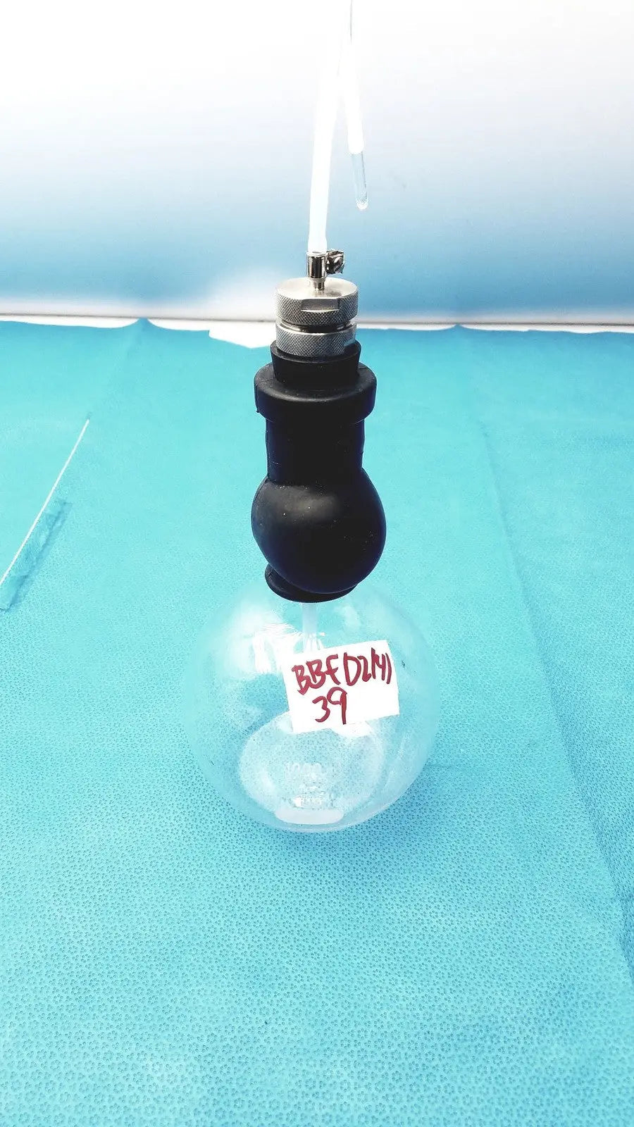 PYREX GUTH Glass 1000ml Sampling Flask with Black Stopper & Swagelok Fitting