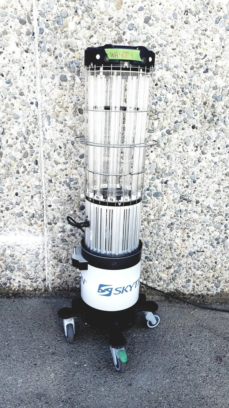 Skytron IPT1140 Power Unit | 120–240V AC | Industrial Equipment
