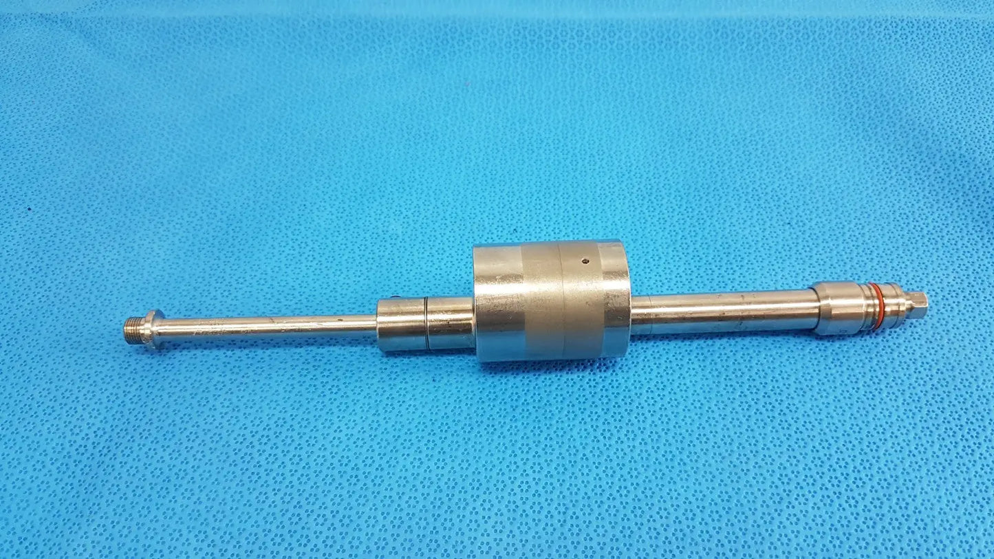 Stryker Oscillating Saw 30 – Precision Surgical Power Tool