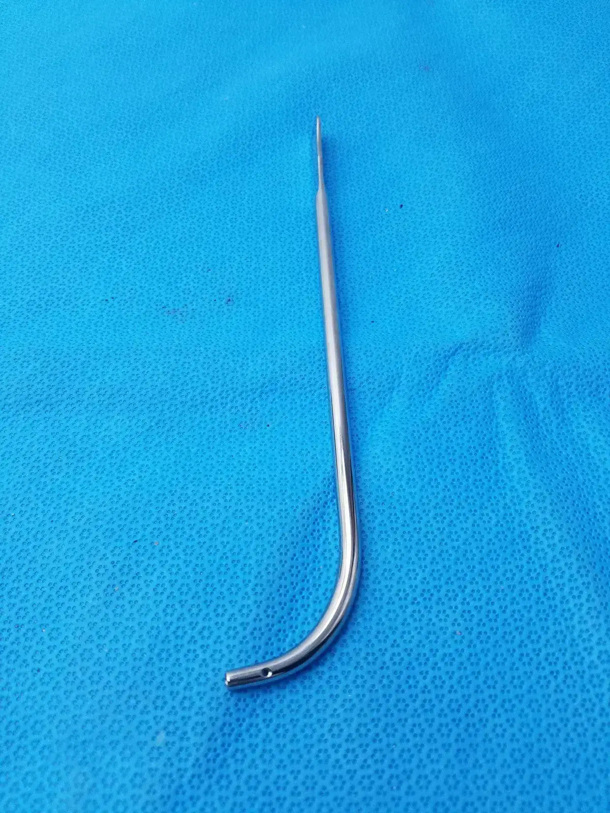 V. Mueller XFAT05 GUB100 Stainless Steel Curved Surgical Instrument