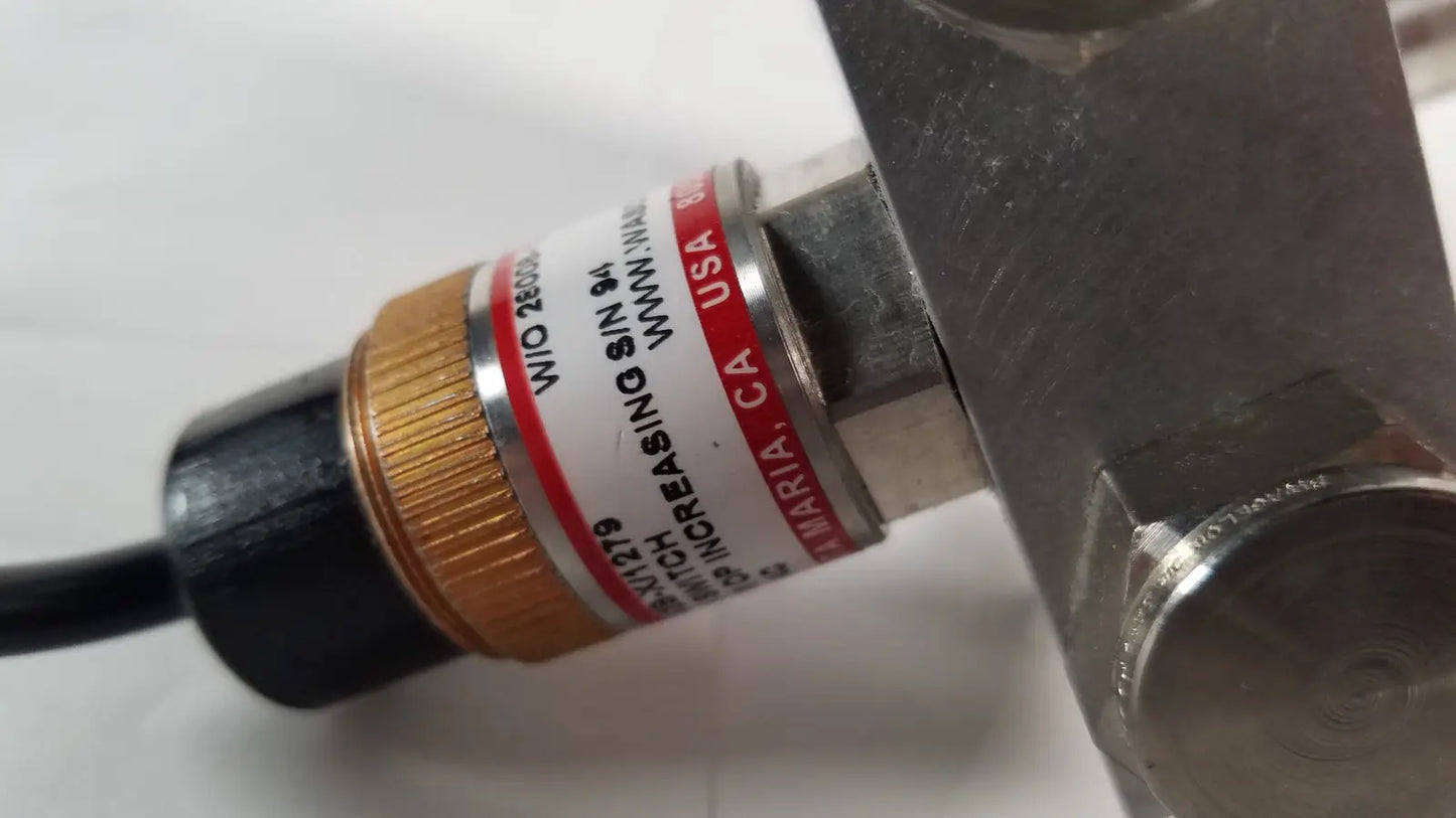 Vacuum Switch 735 Torr OP Increasing V110,31W2B-X/1279 With Base