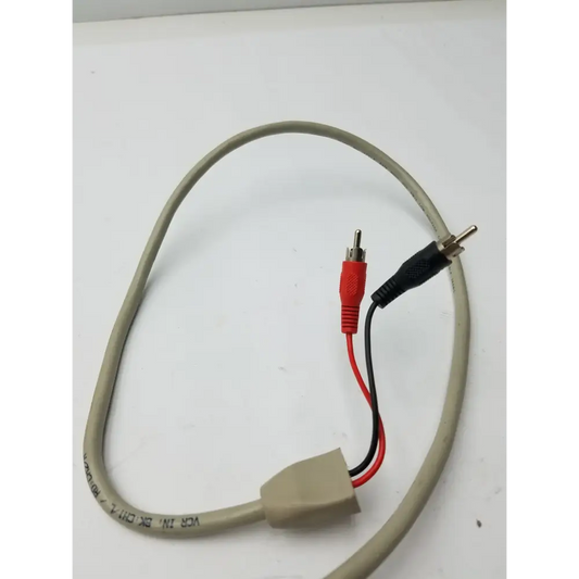 VCR BK CH1/L RD: CH2/R 2 Sided Black and Red Battery Pin Cable