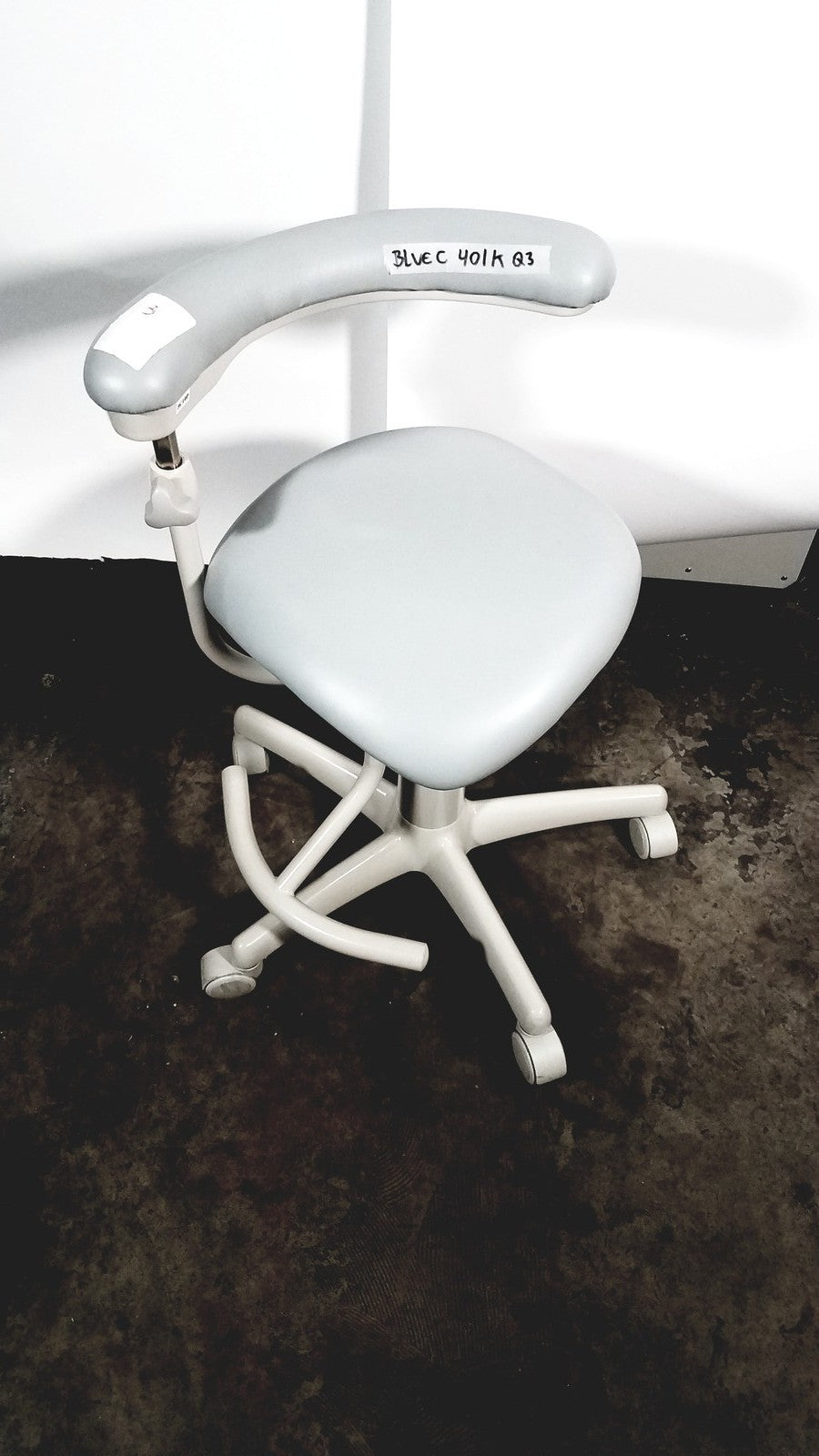Midmark Dental Stool Ergonomic Adjustable Height Medical Stool with Casters