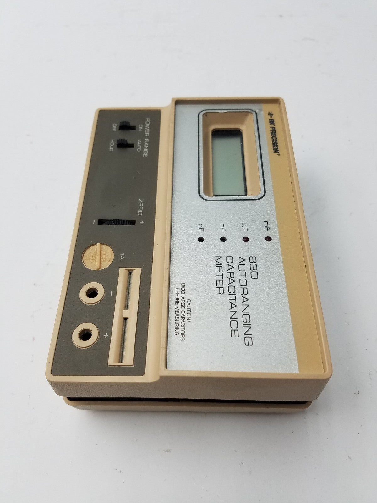BK Precision Autoranging Capacitance Meter 830