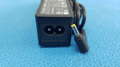 Fujitsu AC Adapter Power Supply 19V 3.16A - CP500575-01 FMV-AC327A