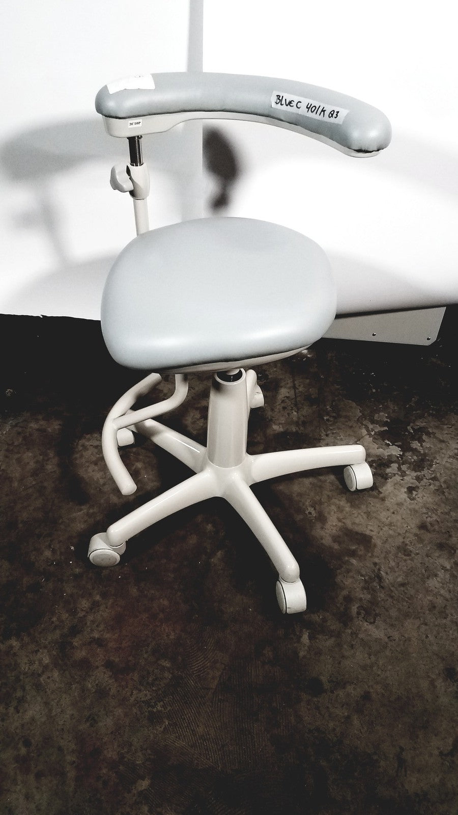 Midmark Dental Stool Ergonomic Adjustable Height Medical Stool with Casters