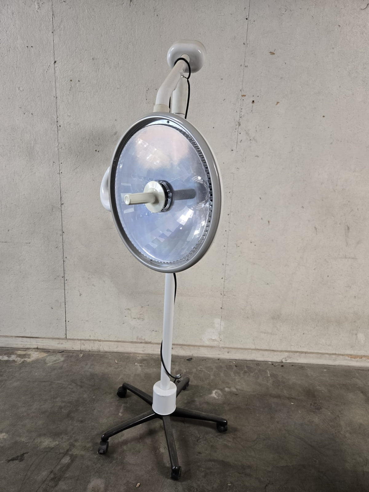 Midmark Ritter 355-022 Minor Surgery Procedure With Rolling Stand