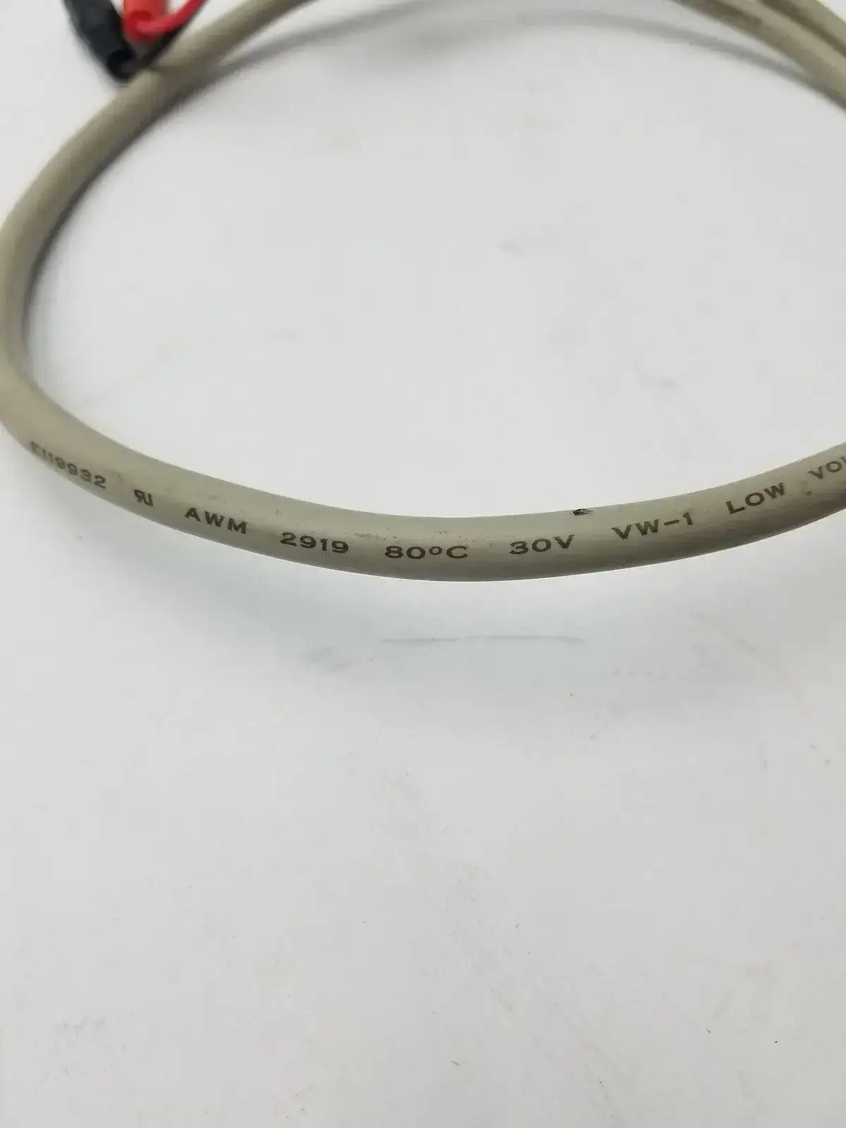 110 BK A8/ RD AS FC044 2 Sided Black and Red Cable