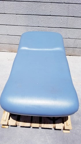 Midmark Ritter 222-016 Barrier Free Power Examination Chair With Foot Switch