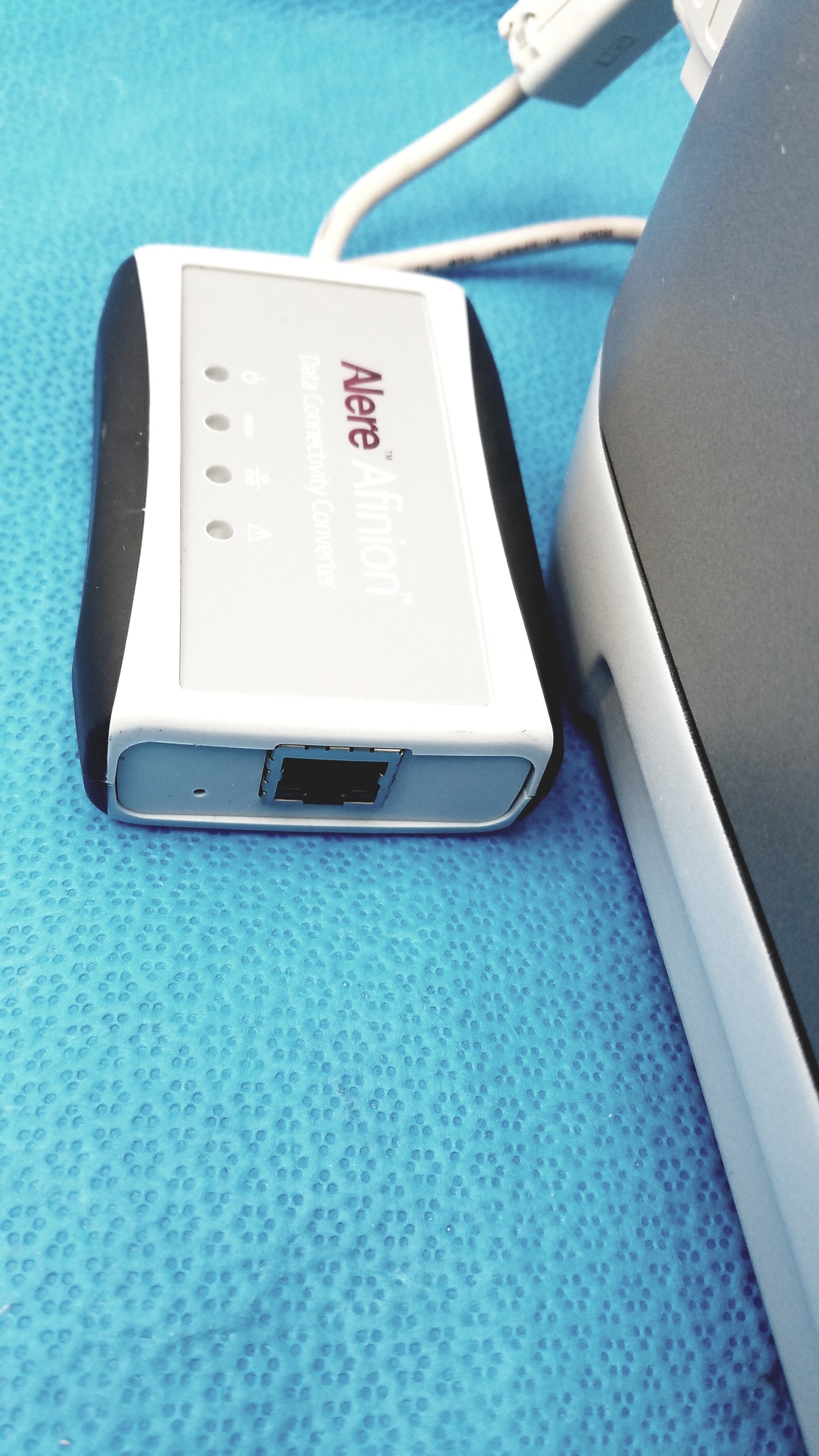 Afinion AS100 HbA1c Blood Diabetes Analyzer With Alere Data Connectivity Converter