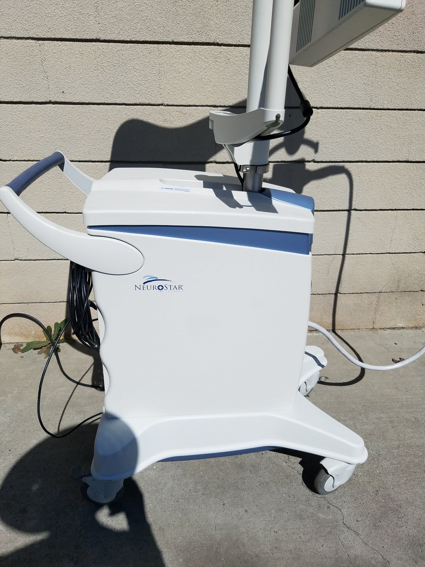 NeuroStar Transcranial Magnetic Stimulation (TMS) Therapy System Model 81-00315-000