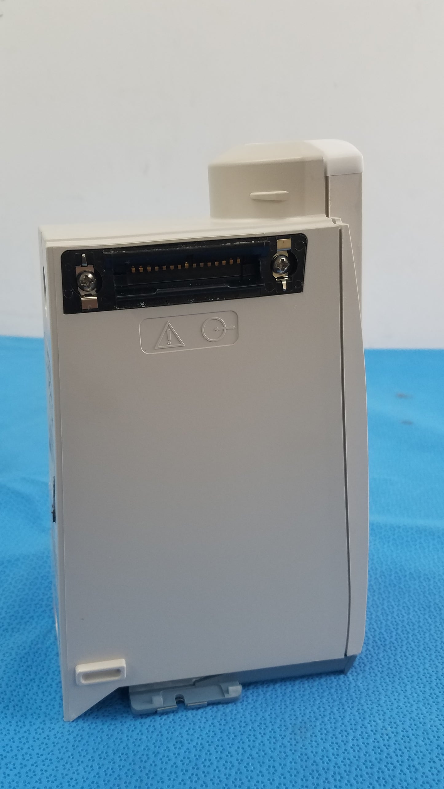 Alaris 8300 EtCO2 Monitoring Module