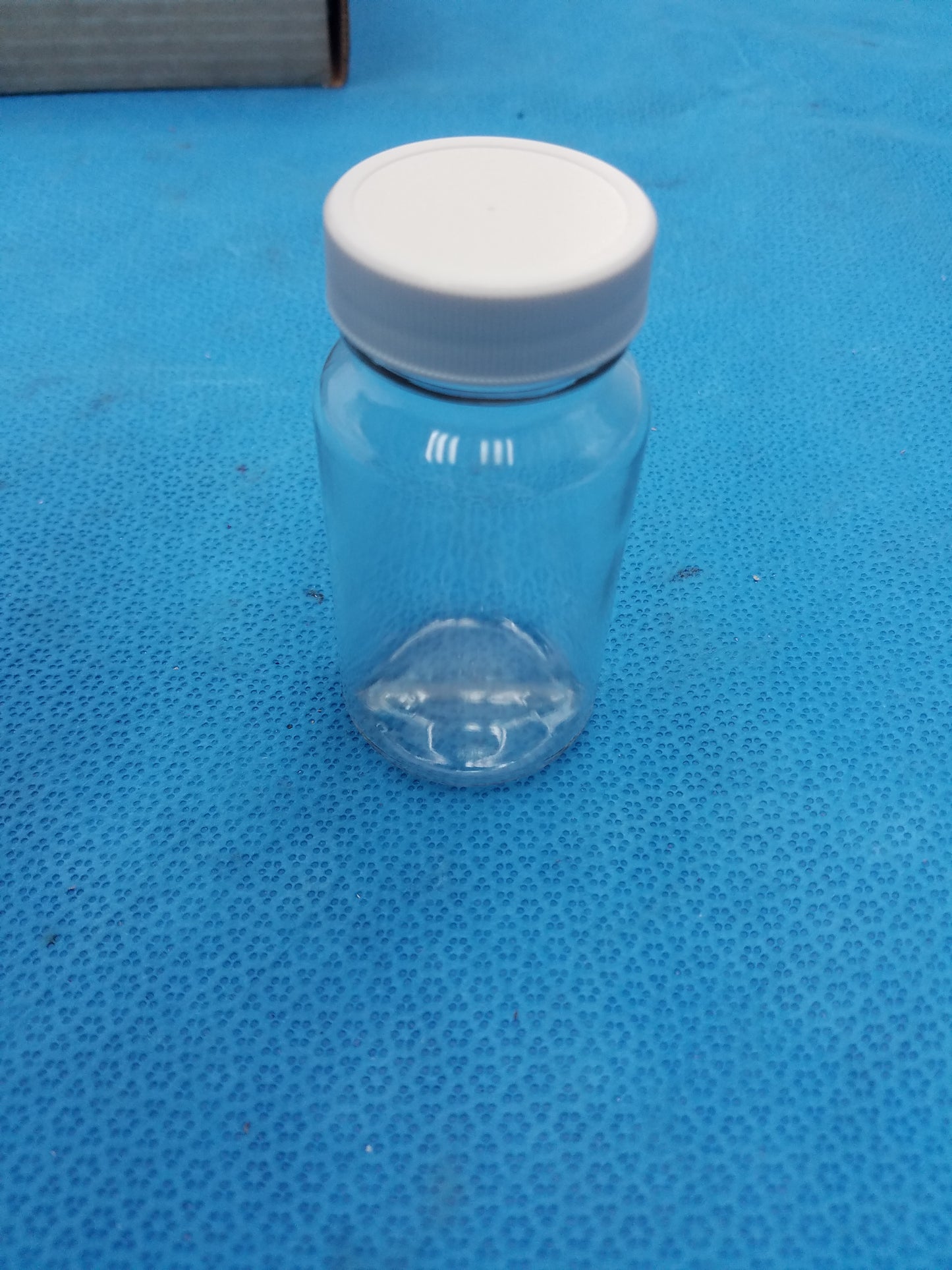 Lot of 16 Scintillation Vials Glass Jar