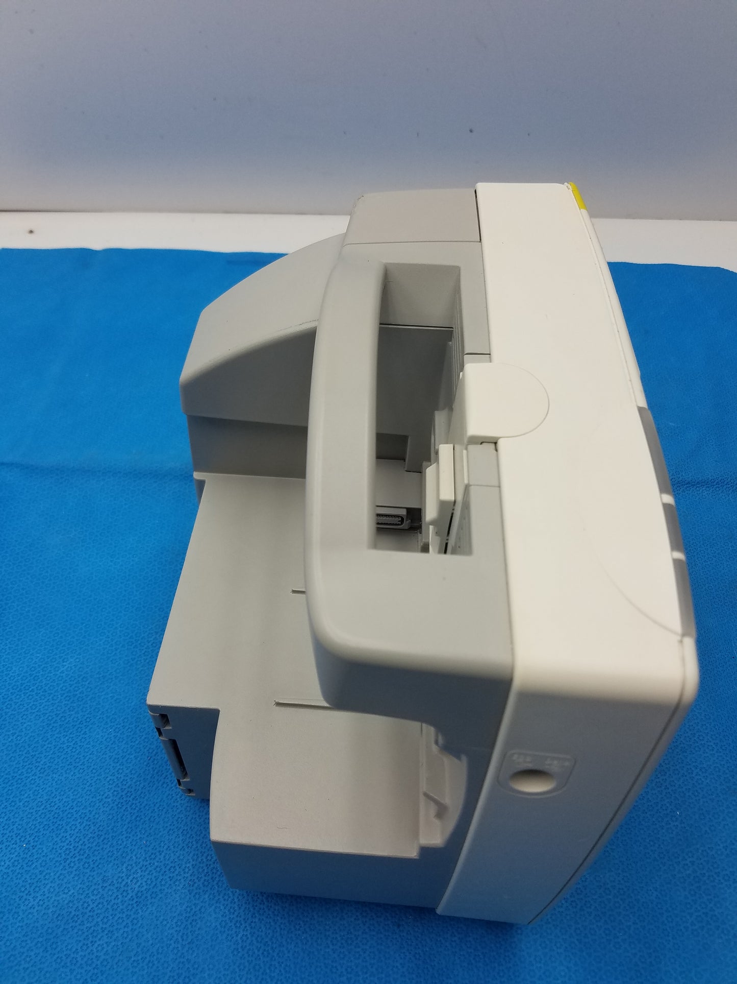 Philips IntelliVue MP30 Patient Monitor