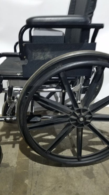 Invacare 9000 XT Manual Wheelchair Folding Heavy Duty Mobility Medical Chair