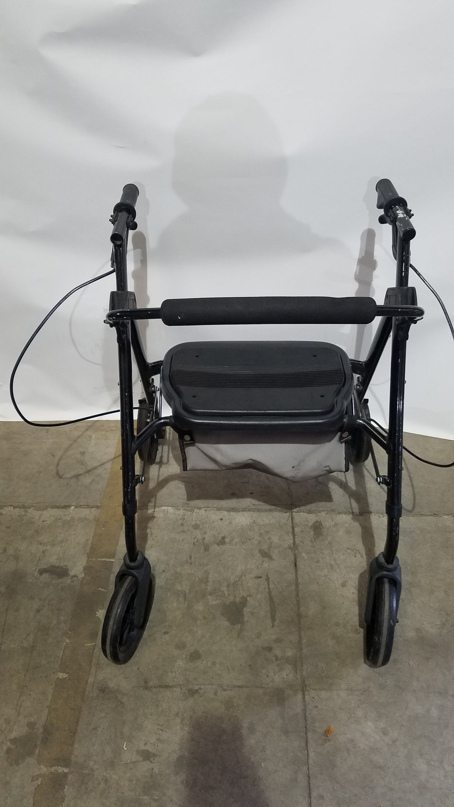 Heavy Duty Rollator Walker with Seat, 4-Wheels