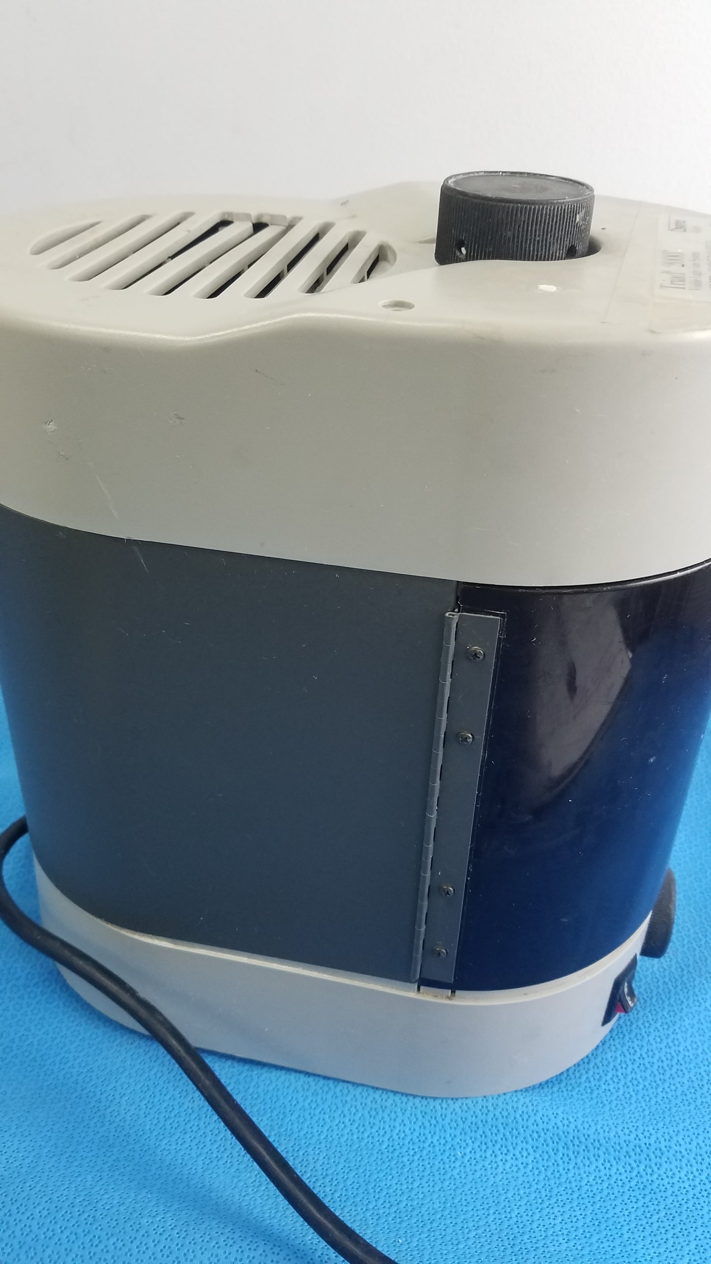 Dentsply Trubyte Triad 2000 Visible Light Curing System