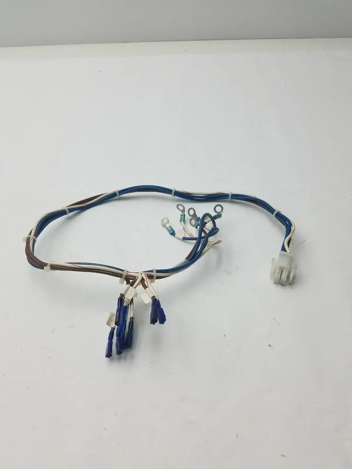 3 Pin Female to Connector Cable