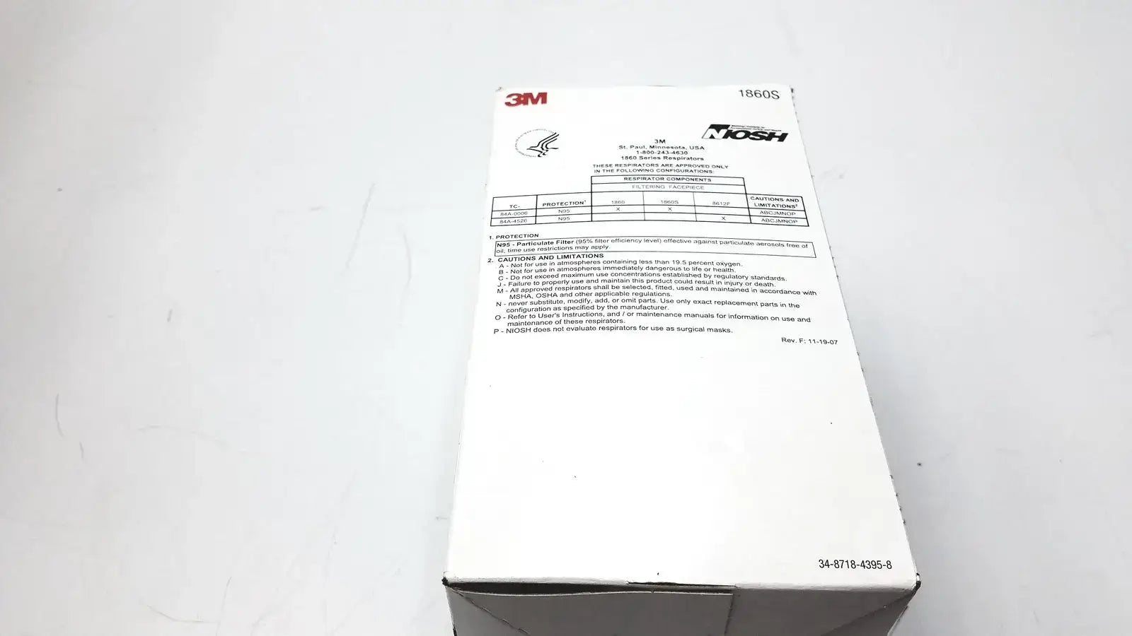 3M 1860S Small Health Care Particulate Respirator and Surgical Mask Exp 10-2026 - N95