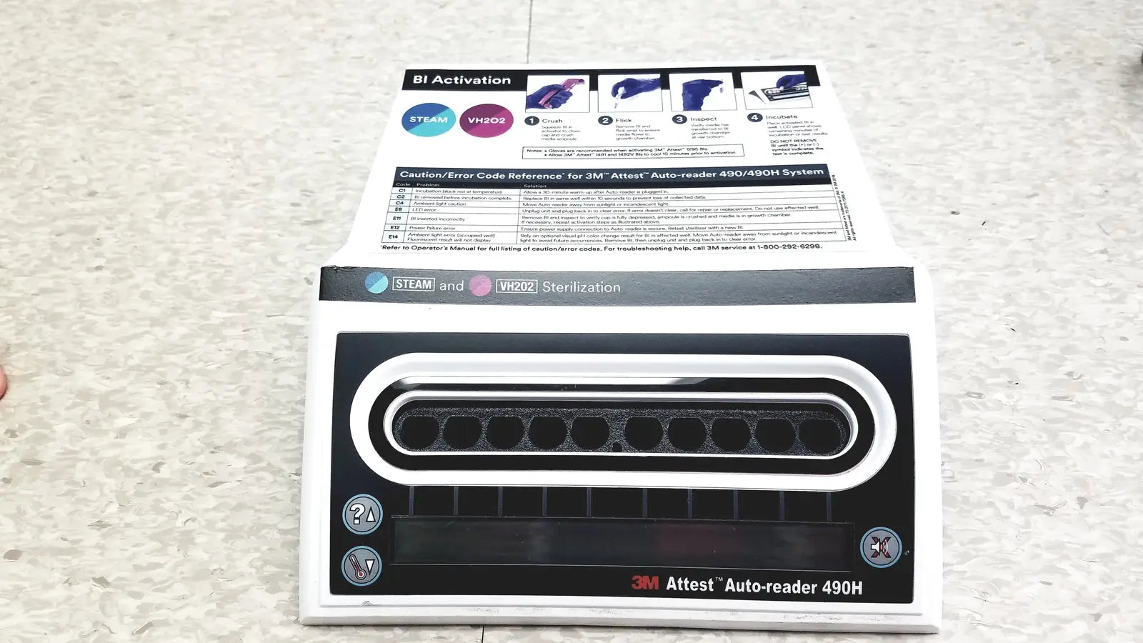 3M Attest Auto-reader 490H Incubator / Reader