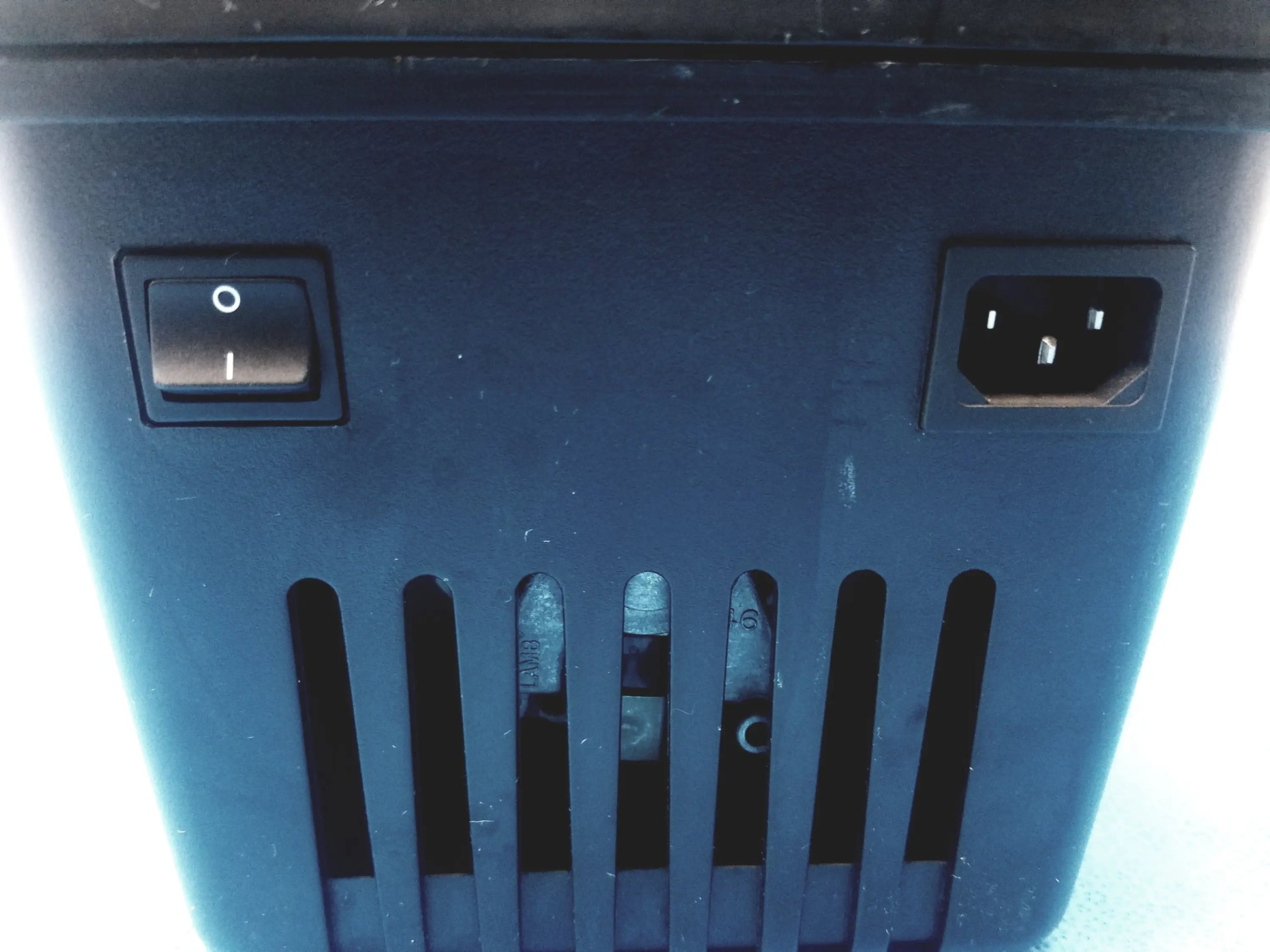 3M Electronics 497 Service Vacuum