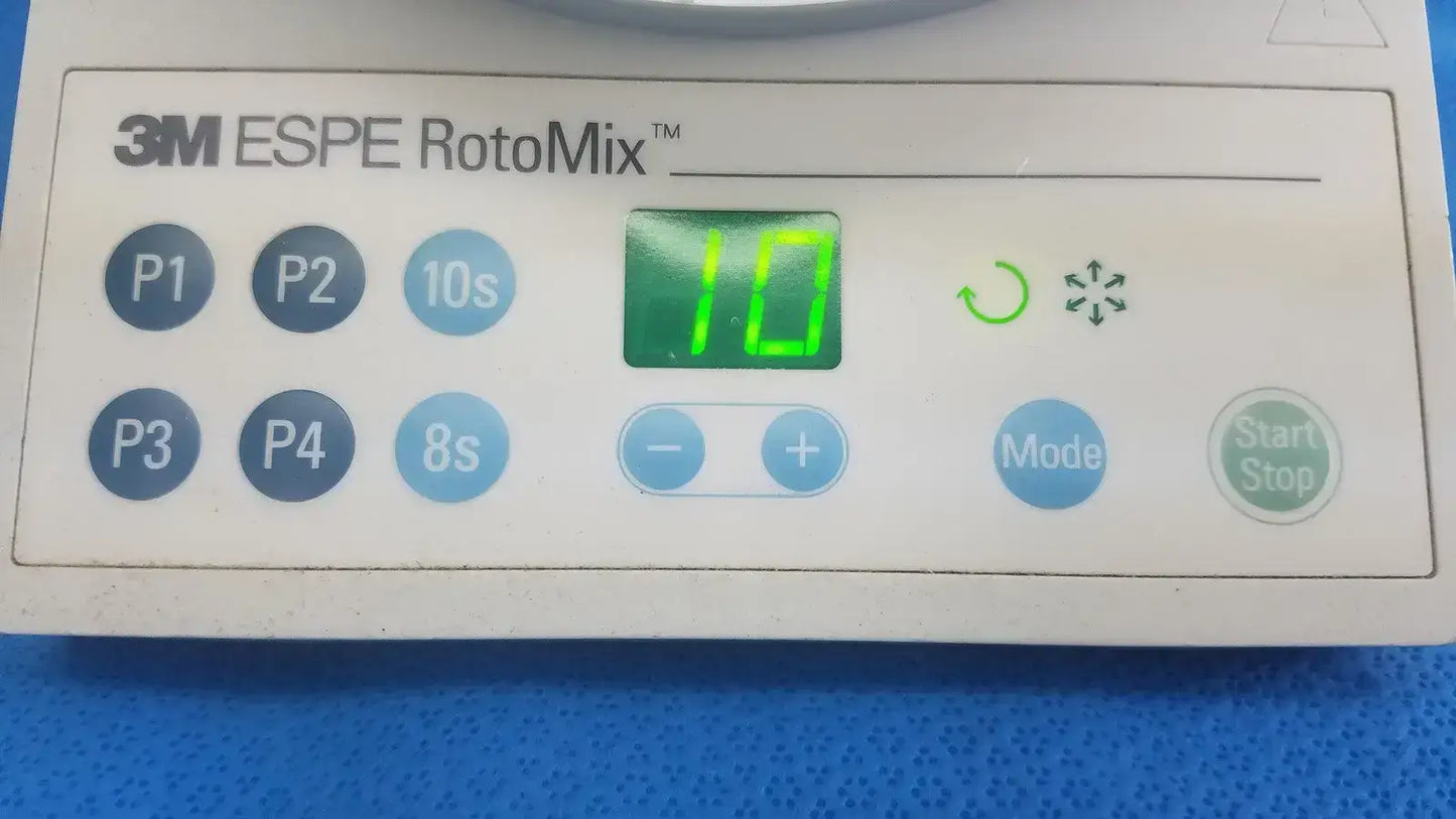 3M ESPE ROTOMIX Capsule Mixing unit 120V / 60 Hz D-82229 Ser. No 960401010284 - Unit