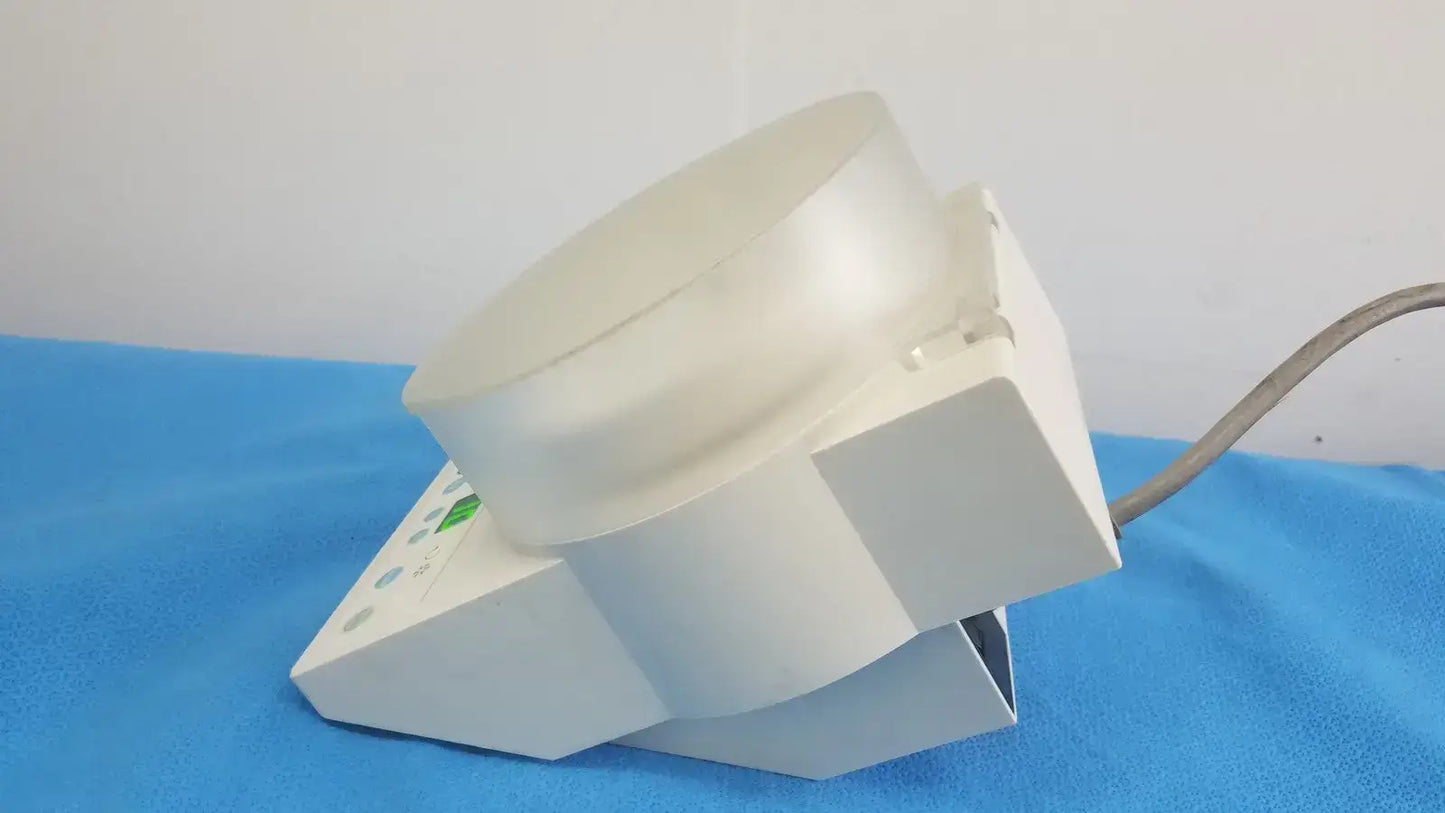 3M ESPE ROTOMIX Capsule Mixing unit 120V / 60 Hz D-82229 Ser. No 960401010284 - Unit