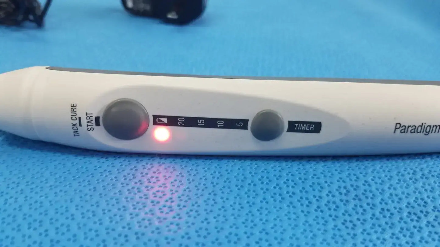 3M Paradigm DeepCure LED Dental Curing Light System with Charger