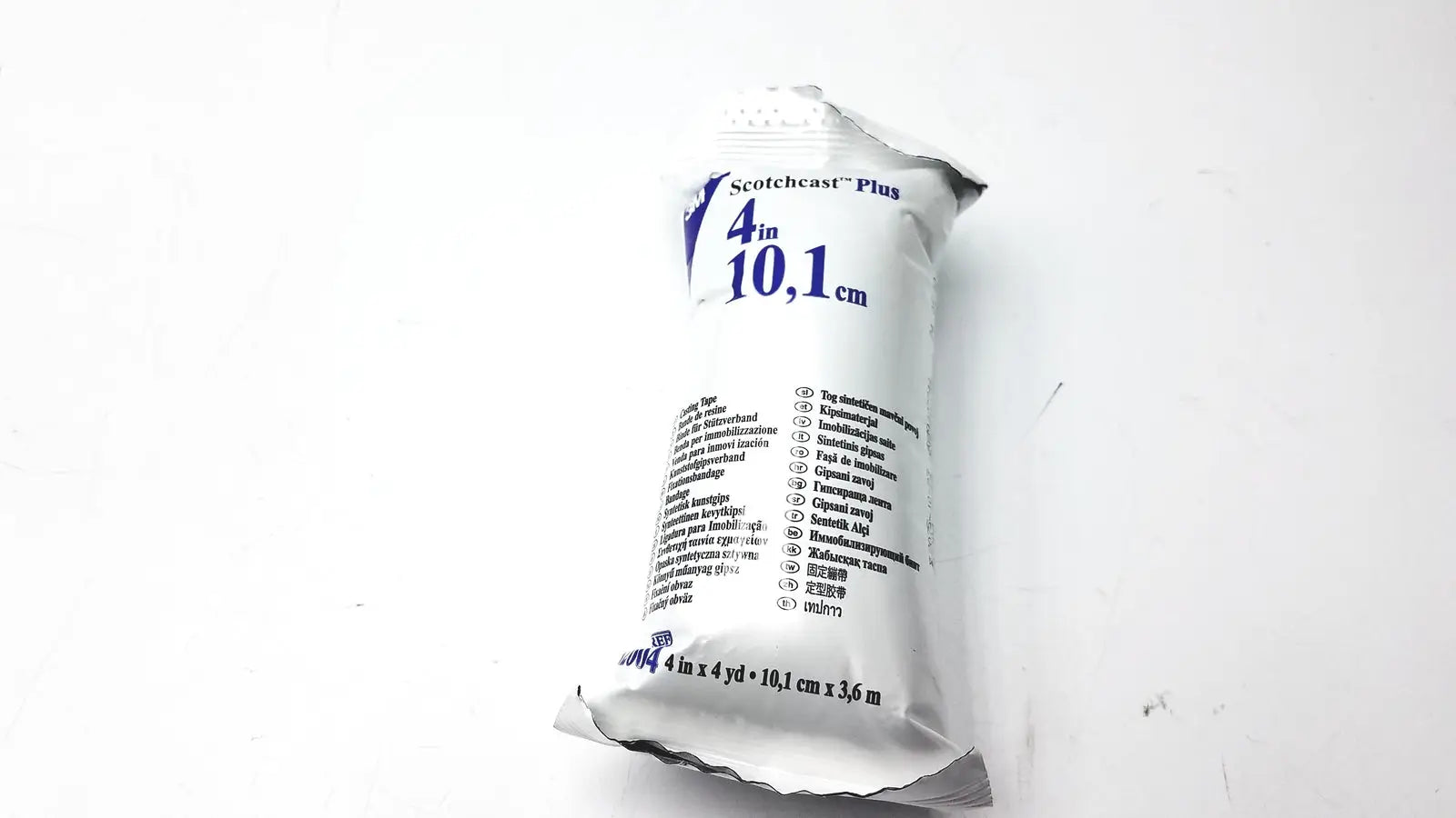 3M Scotchcast Plus 4 in x yd Ref. 8200 - Casting Tape